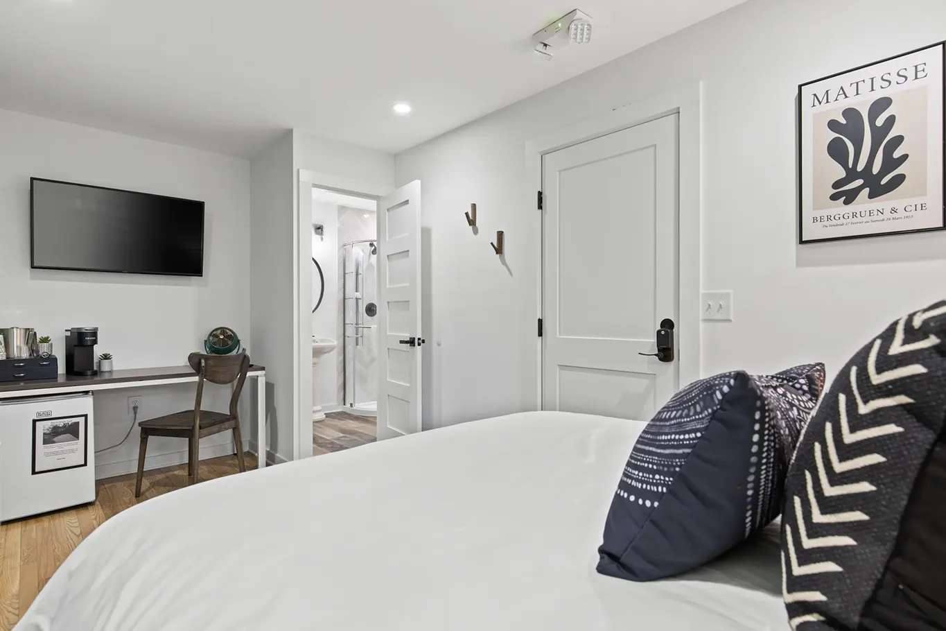 The Shaffer suite — The Rise Retreat